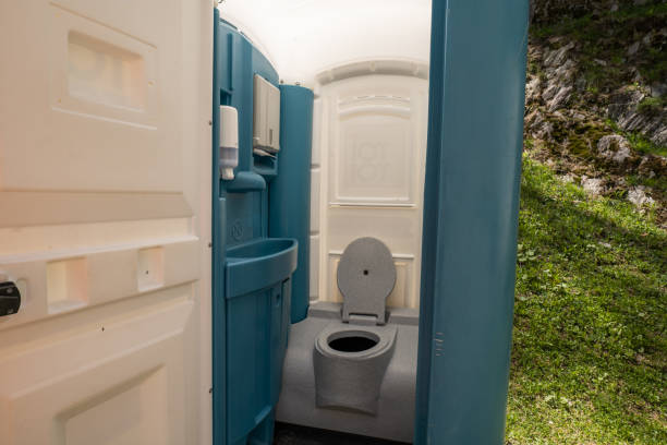 Portable Toilet Options We Offer in Bothell West, WA